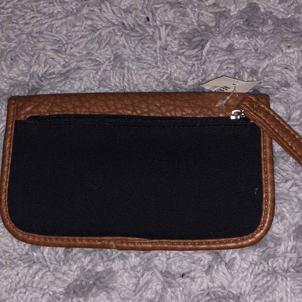 Wristlet - Picture 3 of 3